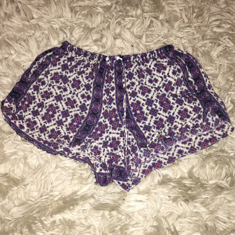 brandy Melville tribal pattern flowy shorts